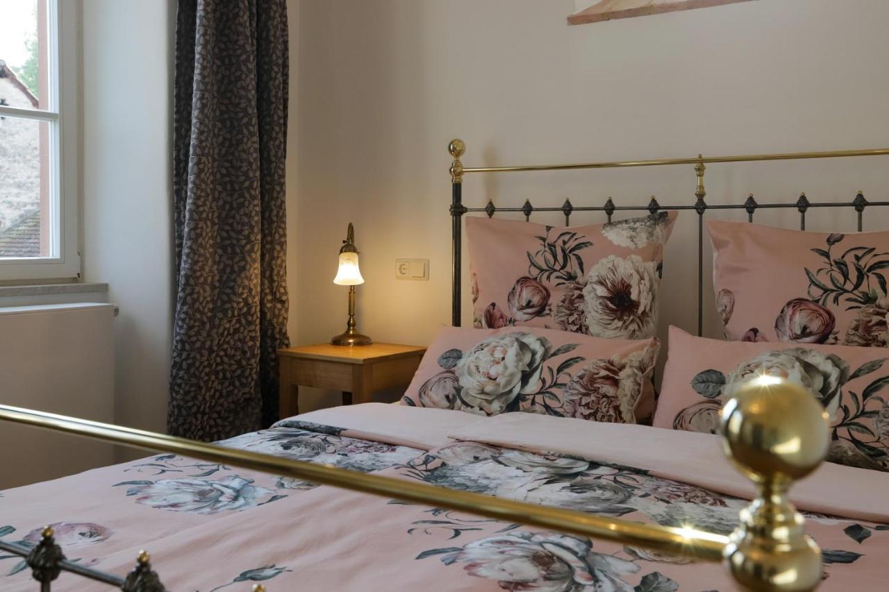 Boutique-Hotel Im Sternenhof 大卡尔巴赫 外观 照片